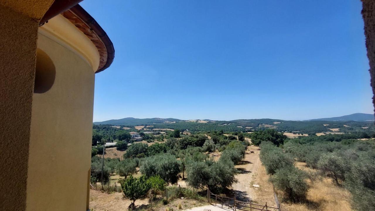 Fattoria La Campigliola Apartment Bagian luar foto