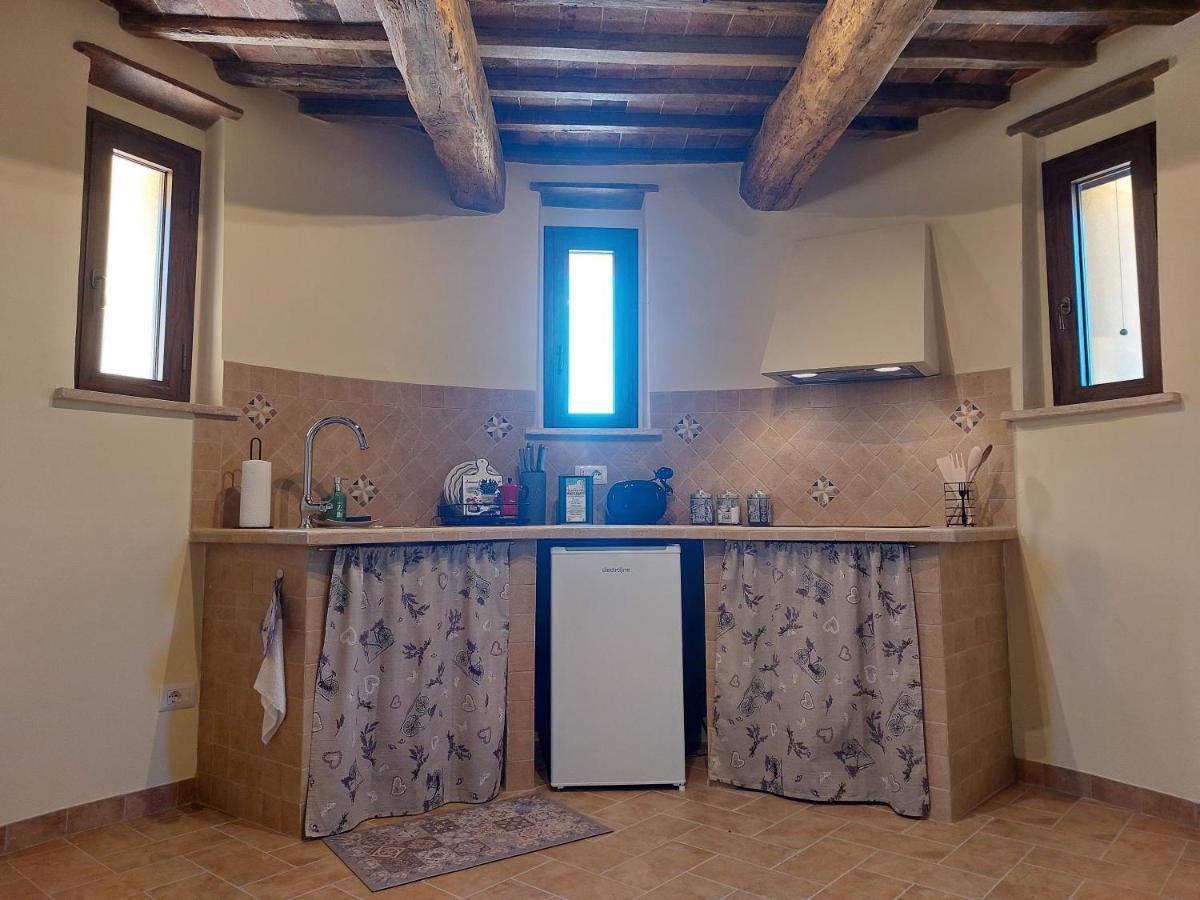 Fattoria La Campigliola Apartment Bagian luar foto